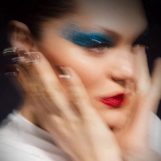 کاور آهنگ Four Letter Word از Jessie J