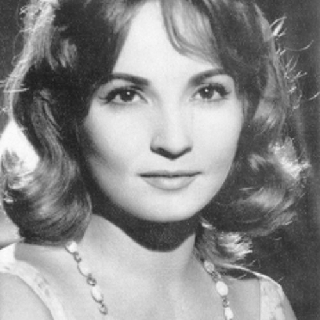 کاور آهنگ Meseirak Hatearaf از Shadia