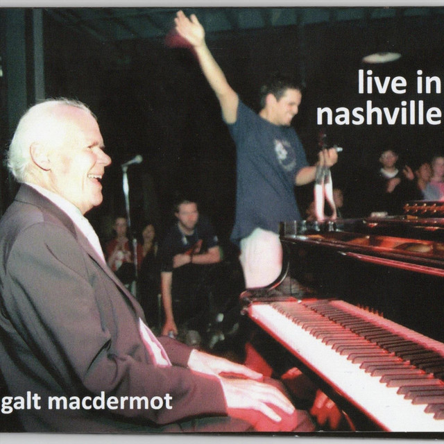 کاور آهنگ Space - Live از Galt MacDermot