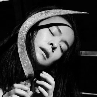 کاور آهنگ Circle از Mitski