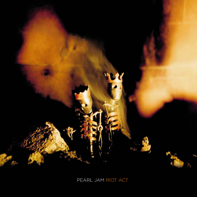 کاور آهنگ Bu$hleaguer از Pearl Jam
