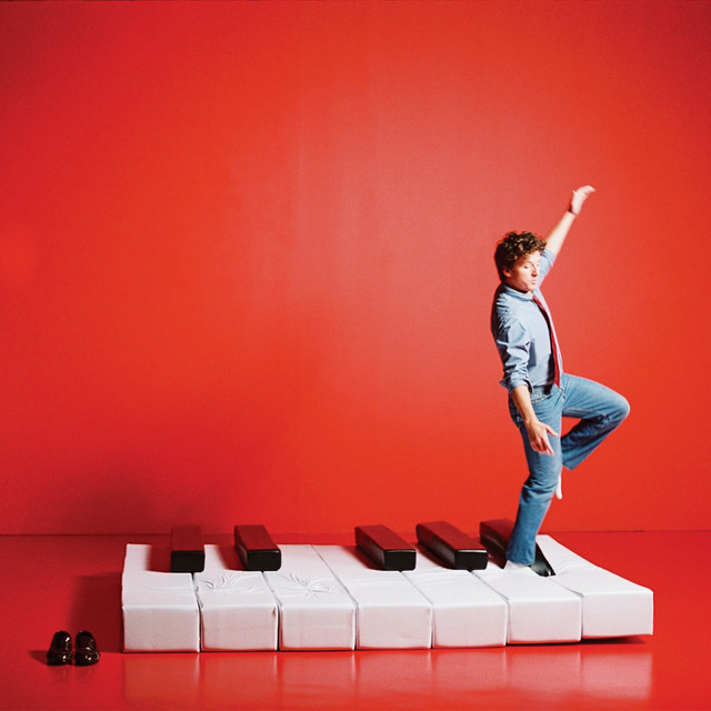 کاور آهنگ Home (feat. Hikaru Utada) از Charlie Puth, Hikaru Utada