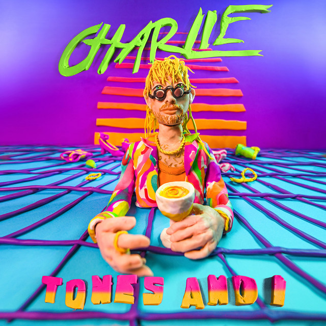کاور آهنگ Charlie از Tones And I