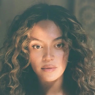 کاور آهنگ BLACKBIIRD از Beyonce