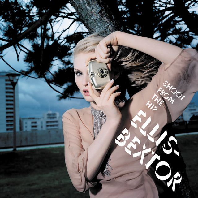 کاور آهنگ Party In My Head از Sophie Ellis-Bextor