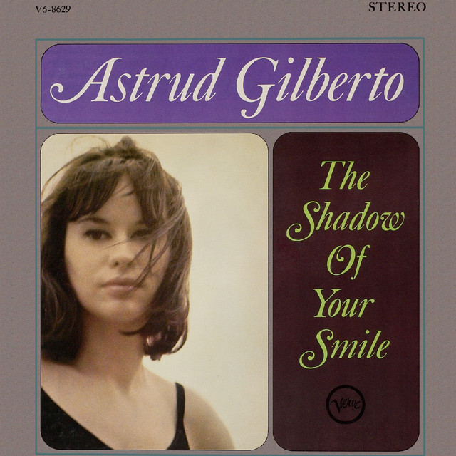 کاور آهنگ Fly Me To The Moon از Astrud Gilberto