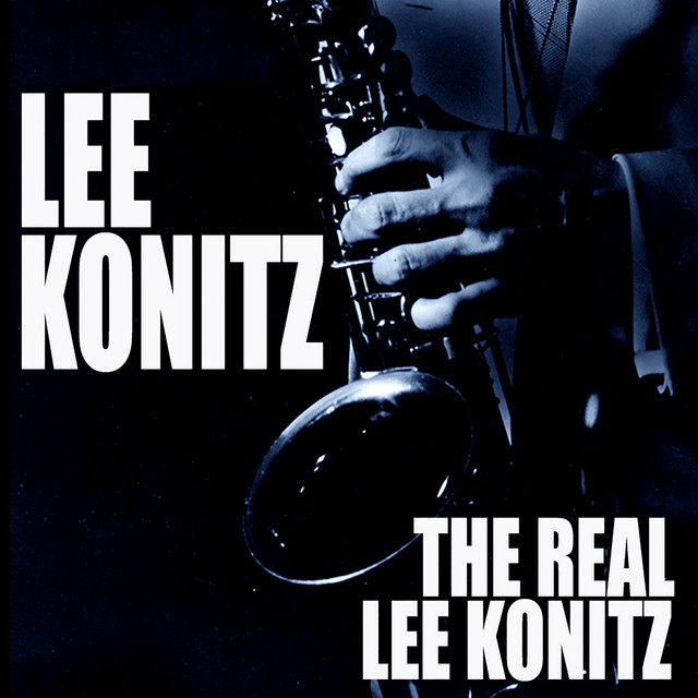 کاور آهنگ Easy Livin' - Live از Lee Konitz