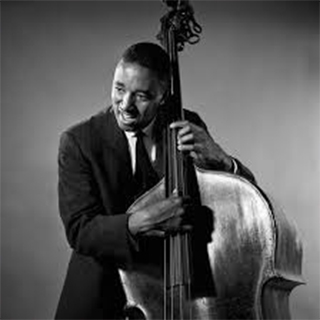 کاور آهنگ Love Theme From "The Adventurers" از Quincy Jones, Ray Brown Orchestra