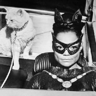 کاور آهنگ Annie Doesn't Live Here Any More از Eartha Kitt