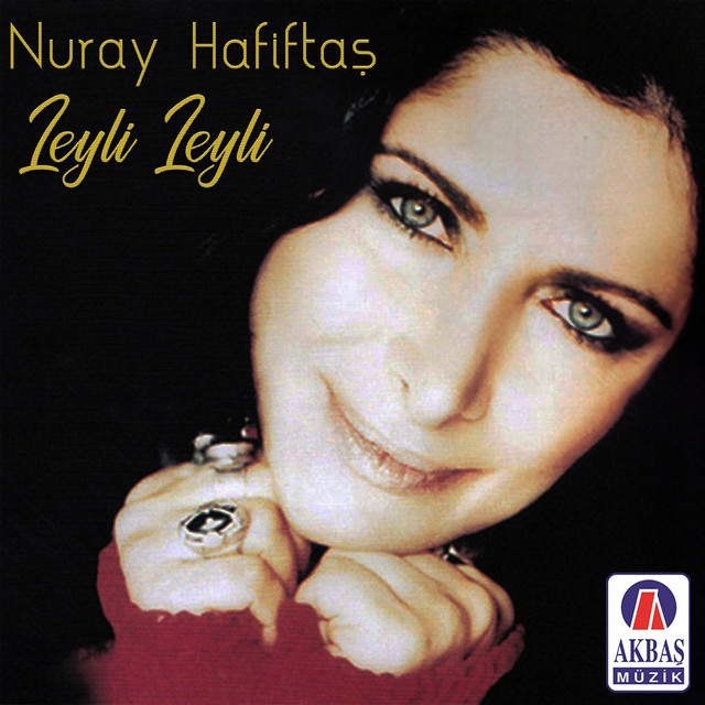 کاور آهنگ Halaya gel / Harman halayı از Nuray Hafiftas