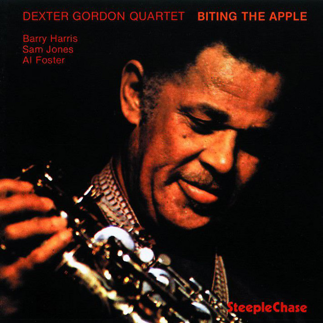 کاور آهنگ Blue bossa از Dexter Gordon