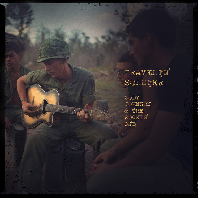 کاور آهنگ Travelin' Soldier از Cody Johnson