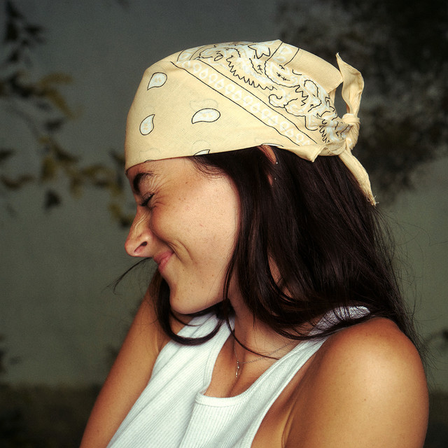 کاور آهنگ Lean In, Kiss Me از STELLA LEFTY