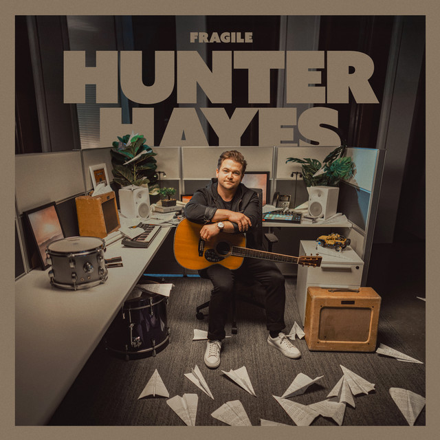 کاور آهنگ Fragile از Hunter Hayes