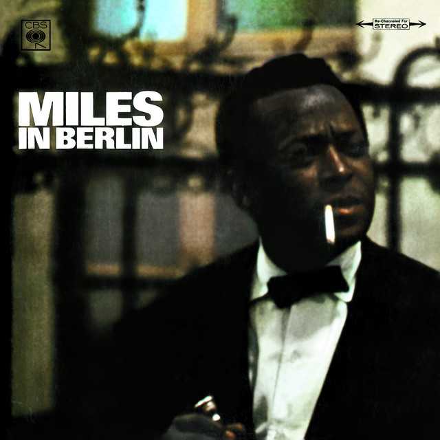کاور آهنگ Stella by Starlight - Live at the Berlin Philharmonie, Germany - Sept. 1964 از Miles Davis