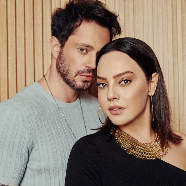 کاور آهنگ Sonsuza Dek از Murat Boz, Ebru Gundes