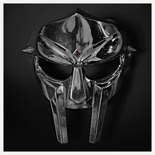کاور آهنگ Retarded Fren - Thom Yorke & Jonny Greeenwood Version از MF DOOM, Thom Yorke