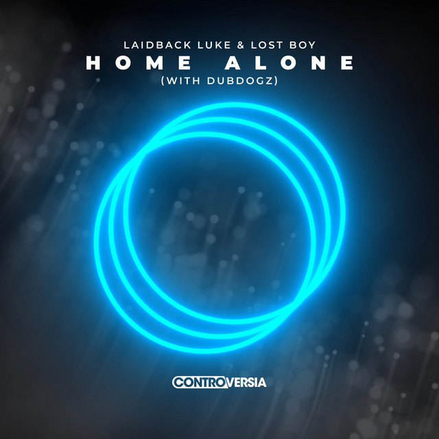 کاور آهنگ Home Alone (with Dubdogz) از Laidback Luke, Dubdogz