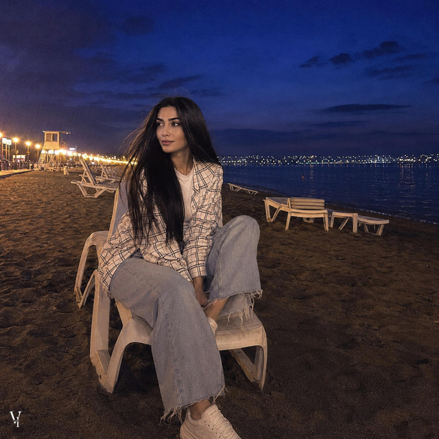 کاور آهنگ از اوست - ریمیکس دچار از دچار, Armina