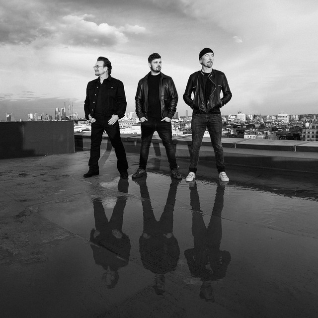 کاور آهنگ We Are The People (Martin Garrix Remix) (feat. Bono & The Edge) - Official UEFA EURO 2020 Song از Martin Garrix, The Edge, Bono