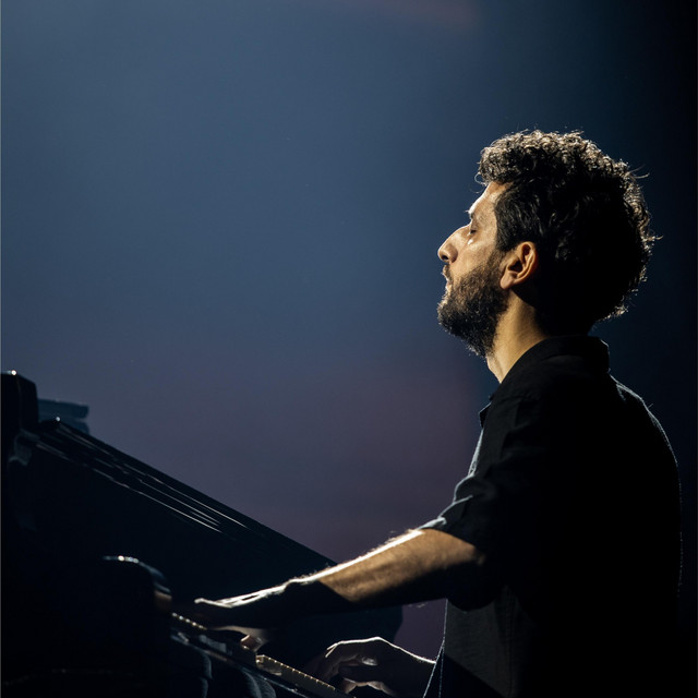 کاور آهنگ Oriental Melody (Live) از Faraj Suleiman
