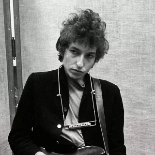 کاور آهنگ Beyond Here Lies Nothin' (Explicit) از Bob Dylan