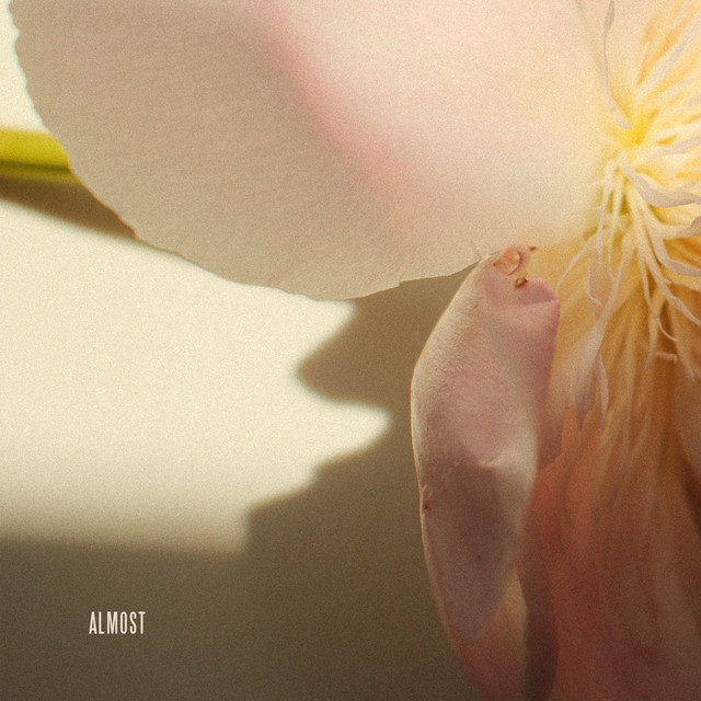 کاور آهنگ Something In The Heavens از Lewis Capaldi