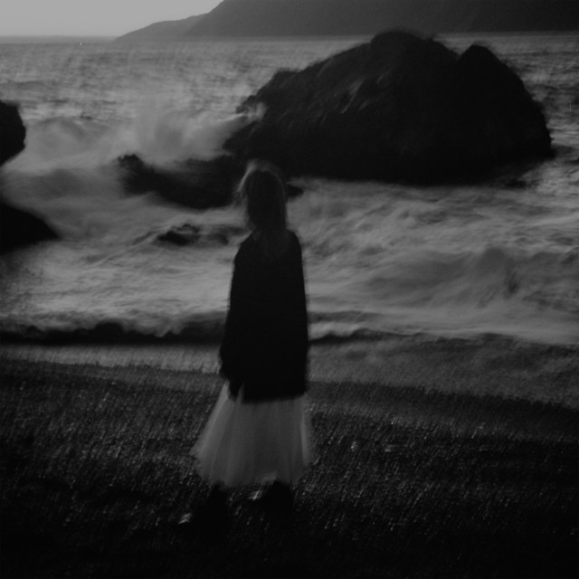 کاور آهنگ Strangers از Ghostly Kisses