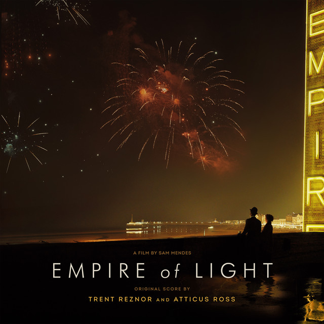 کاور آهنگ The Sea, The Sea از Trent Reznor and Atticus Ross