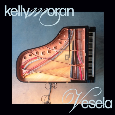 کاور آهنگ Medusa (Variations on a theme by Sakamoto) از Kelly Moran
