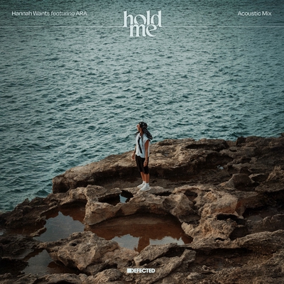 کاور آهنگ Hold Me از ARA, Hannah Wants