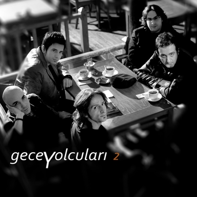 کاور آهنگ Huzun از Gece Yolculari