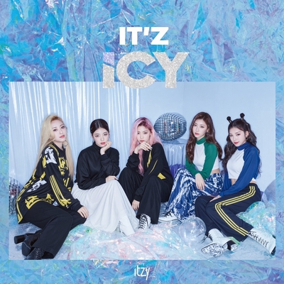 کاور آهنگ ICY از ITZY