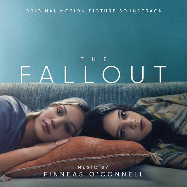 کاور آهنگ The Driveway از Finneas O'Connell