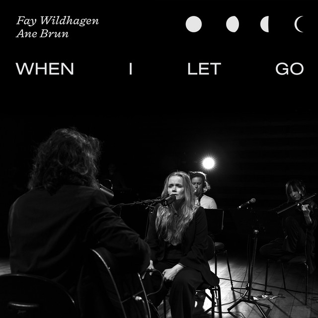 کاور آهنگ When I Let Go - Live In Oslo از Ane Brun