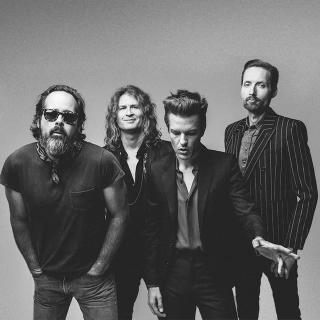 کاور آهنگ When You Were Young از The Killers